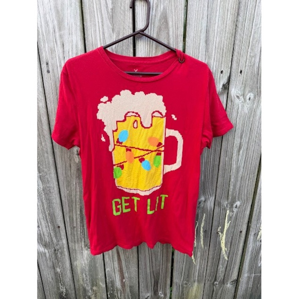Christmas Holiday Funny American Eagle T-Shirt Size M Red Get Lit Beer Graphic